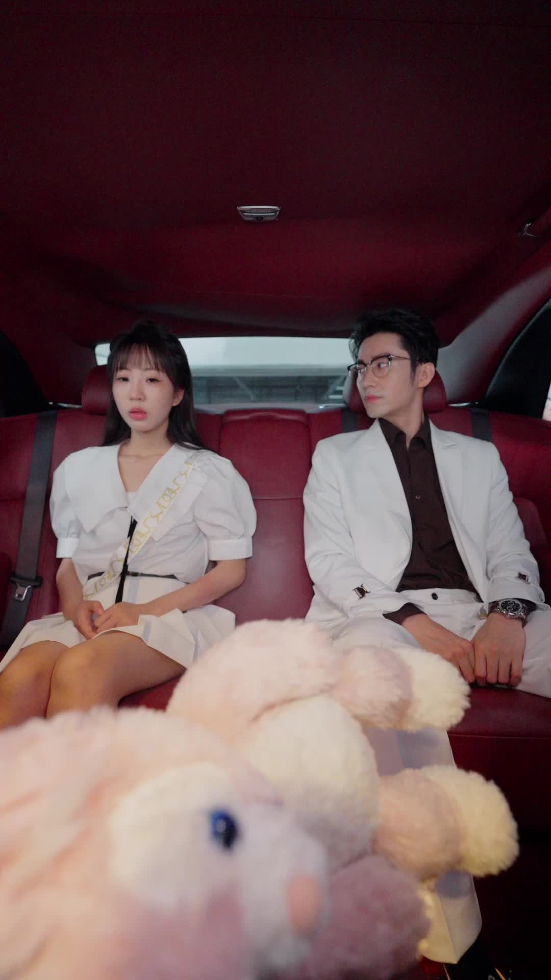 الحلقة 27 - صعود من رماد الجنون